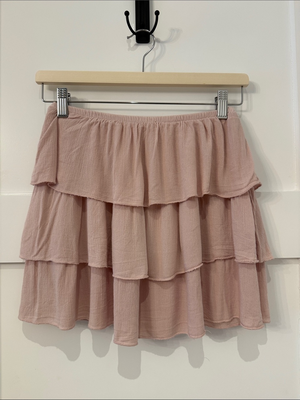 Brandy Melville ITALY Tiered Ruffle Mini Skirt - Dusty Pink